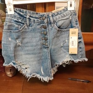 Madden NYC Super HighRise Buttonfly Skort Size:1